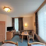 Gasthof 3 Raben - - Für Geschäftsreisende, Urlauber, Monteure Und Handwerker 3*