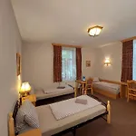 3 Raben - - Für Geschäftsreisende, Urlauber, Monteure Und Handwerker