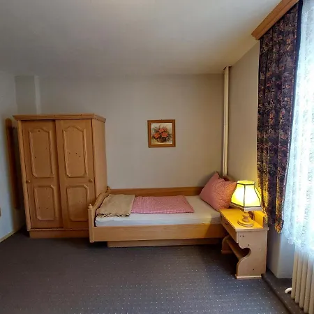 Gasthuis 3 Raben - - Fuer Geschaeftsreisende, Urlauber, Monteure Und Handwerker, Polski Austria