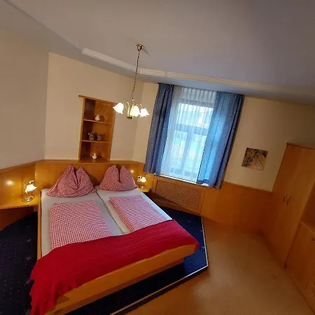 Guest house 3 Raben: Business & Leisure In Leoben, Austria 3*