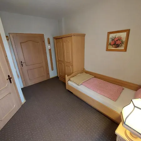 Gasthuis 3 Raben - - Fuer Geschaeftsreisende, Urlauber, Monteure Und Handwerker, Polski Austria Leoben (Styria)