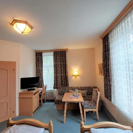 Gasthuis 3 Raben - - Fuer Geschaeftsreisende, Urlauber, Monteure Und Handwerker, Polski Austria 3*