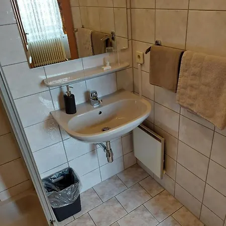 3 Raben: Business & Leisure In Leoben, Austria Guest house Leoben (Styria)