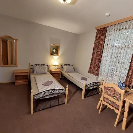 Gasthuis 3 Raben - - Fuer Geschaeftsreisende, Urlauber, Monteure Und Handwerker, Polski Austria Leoben (Styria)