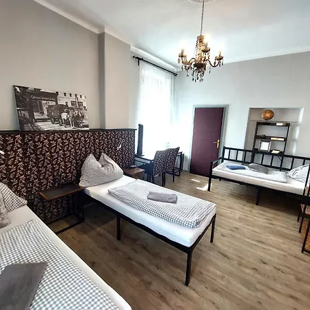 3 Raben: Business & Leisure In Leoben, Austria 3*