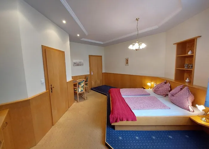 3 Raben - - Fuer Geschaeftsreisende, Urlauber, Monteure Und Handwerker, Polski Austria Leoben (Styria)