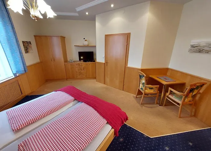 3 Raben - - Fuer Geschaeftsreisende, Urlauber, Monteure Und Handwerker, Polski Austria Gæstehus