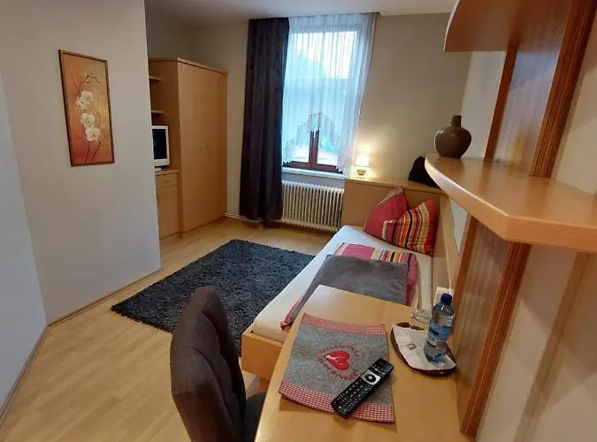 3 Raben - - Fuer Geschaeftsreisende, Urlauber, Monteure Und Handwerker, Polski Austria 3* Leoben (Styria)