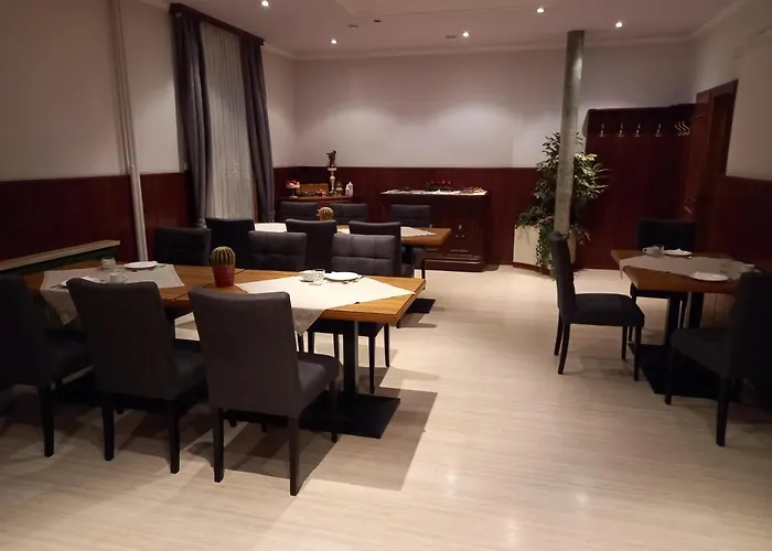 3 Raben - - Fuer Geschaeftsreisende, Urlauber, Monteure Und Handwerker, Polski Austria 3* Leoben (Styria)