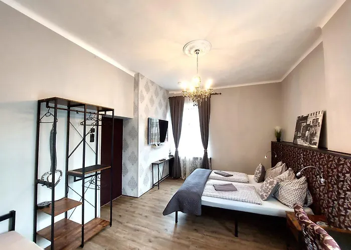 Gæstehus 3 Raben - - Fuer Geschaeftsreisende, Urlauber, Monteure Und Handwerker, Polski Austria Leoben (Styria)