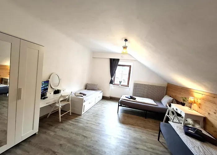 3 Raben - - Fuer Geschaeftsreisende, Urlauber, Monteure Und Handwerker, Polski Austria